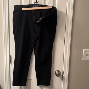 Old Navy Black Ankle Pixie Pant (14P)